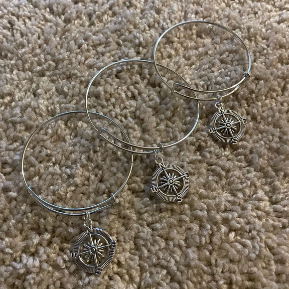 CMJ DIRECTION BANGLE (HANDMADE) - Picture 1 of 3